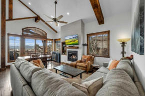 Luxurious 4BD Near Canyons Village